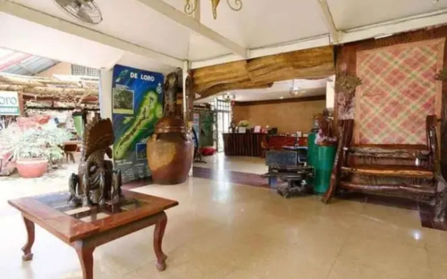 OYO 933 The New De Loro Inn