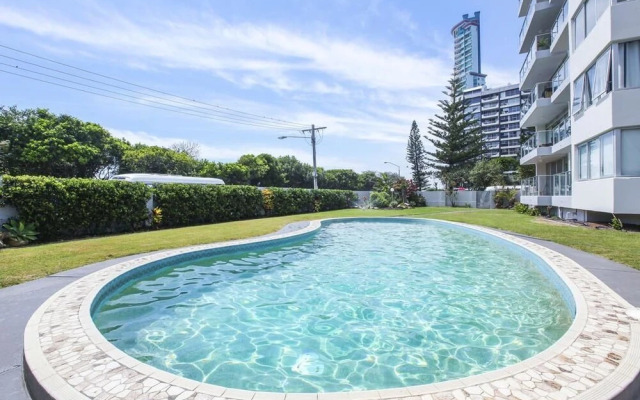 Amira Apartments