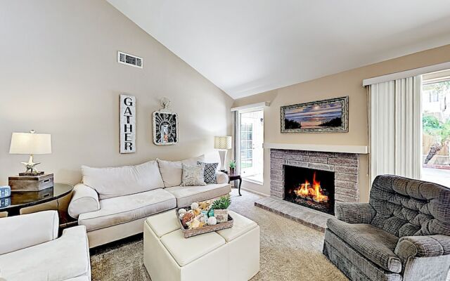 1160 Oxnard - 4 Br Home