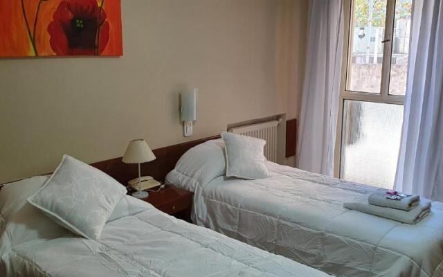 Hotel AATRAC Buenos Aires
