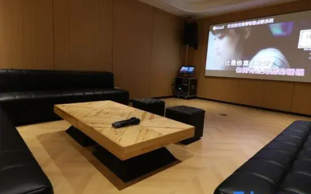 Jiheyuanli Homestay