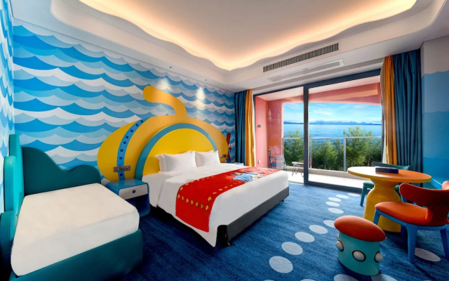Dolphin Bay Hotel