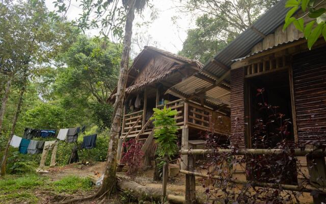Room in Lodge - Holiday Rental in Sumatra