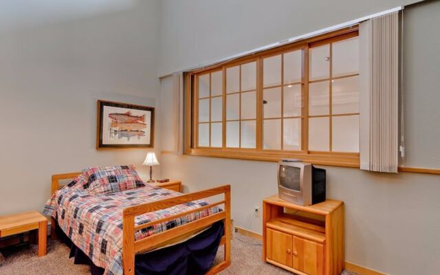 Tyra Ii By Peak Property Management