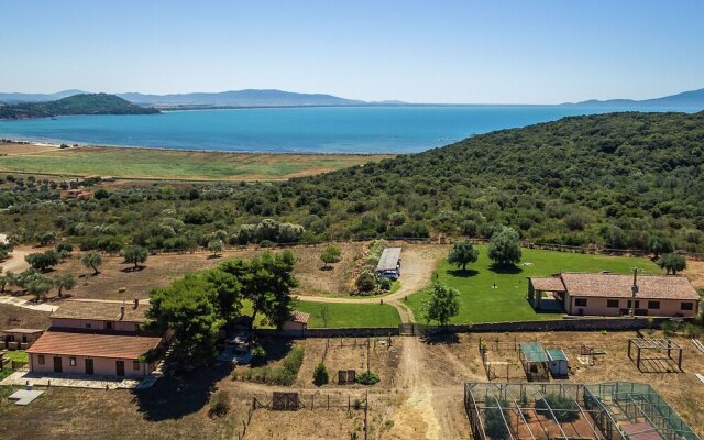 Heritage Holiday Home in Orbetello with Private Terrace