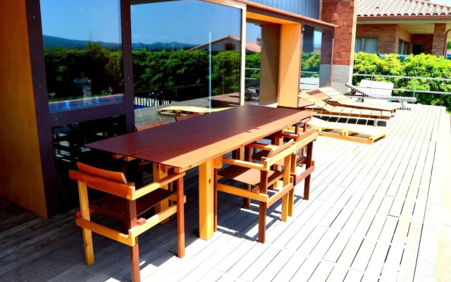 Santa Monica Holiday House