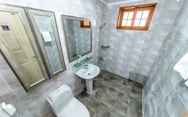 King's Garden Pension