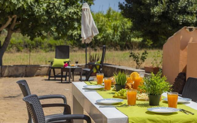 Villa Can Gosp / Sa Caseta d'en Mateu