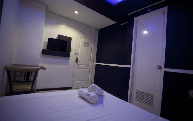 Hotel 99 Cubao Quezon City