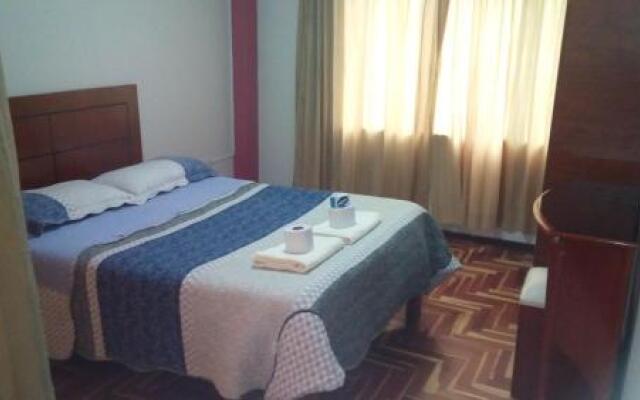 Oscar's Hostal