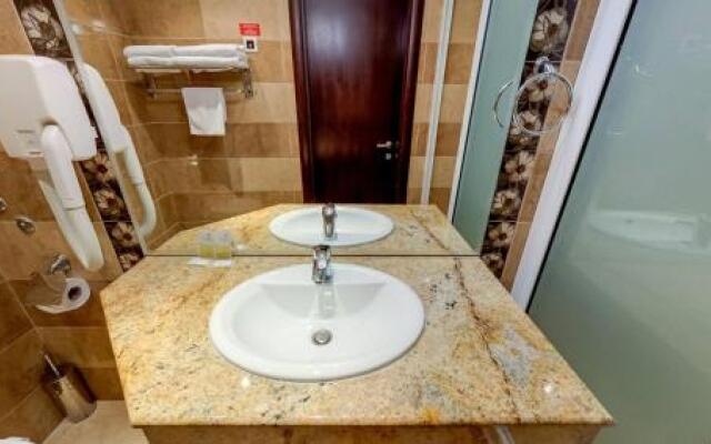 Briz Beach Apartments