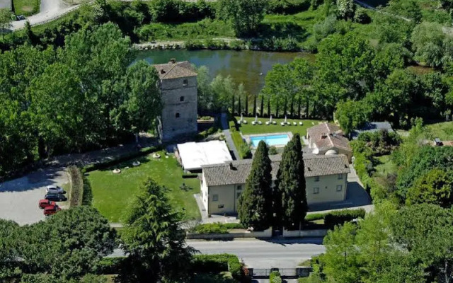 Torre Santa Flora Hotel Relais