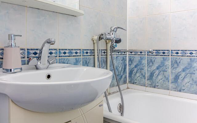 Bragin HILL (Брагин Хилл) на улице Омская