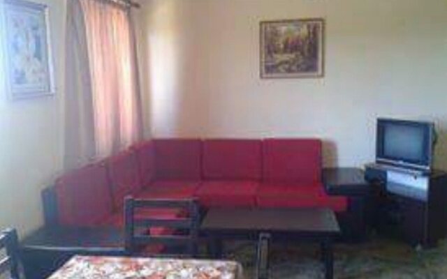 Hotel Mesdheu Velipoje