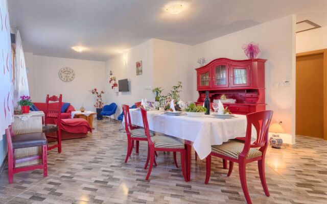 Villa Mihael (ROJ540)