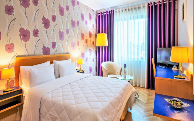 Tirana International Hotel & Conference Centre