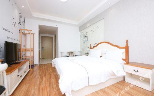 2013 Theme Apartment (Foshan New Power Plaza)