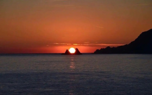 T2 Refait a Neuf, Au Calme, Piscine, Parking Prive