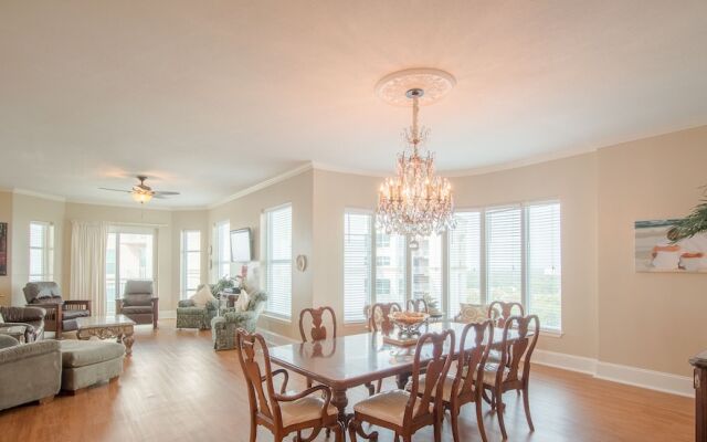 Legacy I 1306 Penthouse