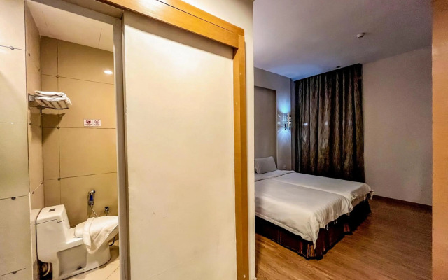 Courtyard Hotel @ 1Borneo