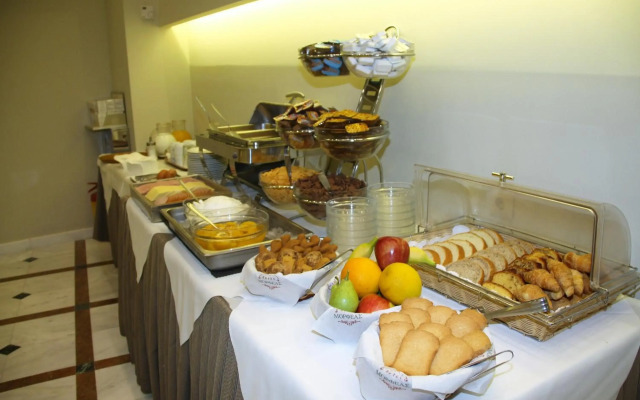 Morfeas Hotel