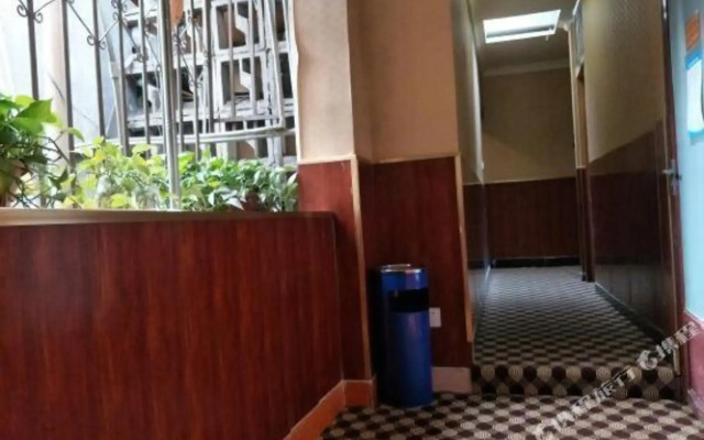 Yongfeng Hostel (Chengdu Nanpu Road)