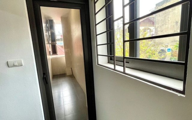 Era Apartment Khuc Thua Du