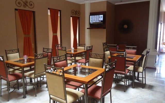 Alejandrina Hotel