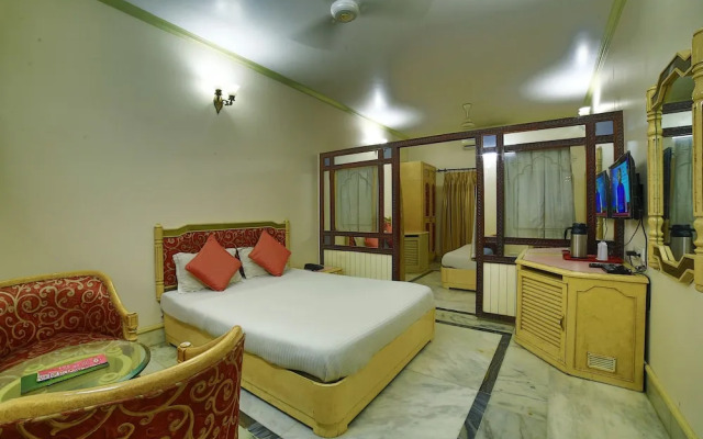 Hotel Samrat International