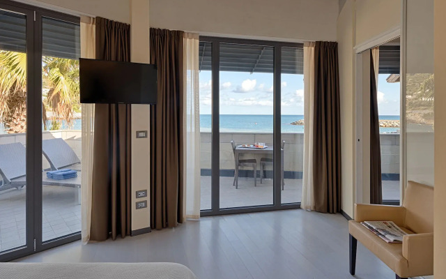 Hotel Riviera dei Fiori
