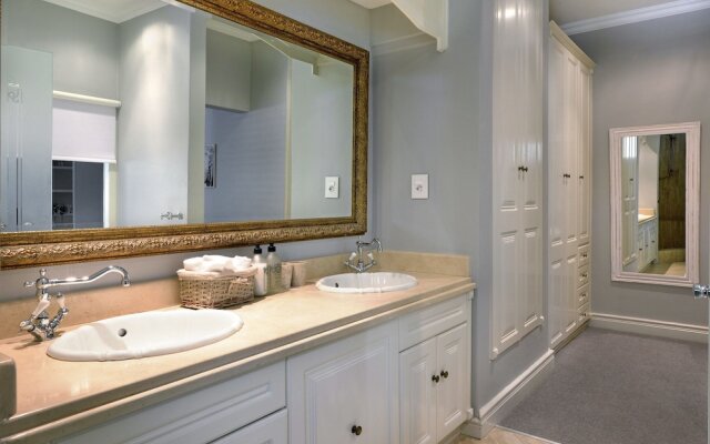 Villa Vineyard - Adults Only