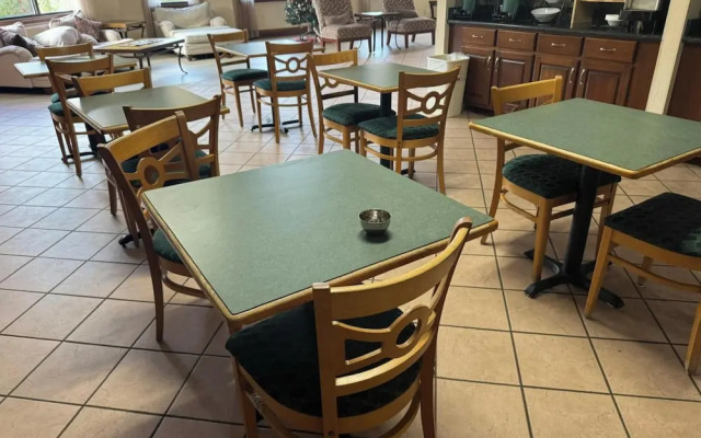 OYO Hotel Harriman near I-40