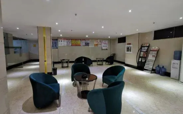 Pingnanxiandiwangbianjiejiudian