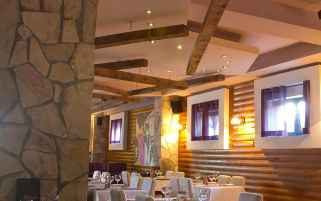 Polar Star Hotel