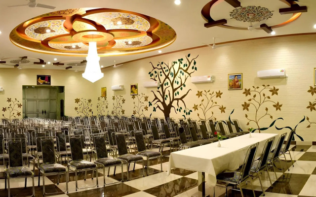 Hotel Hari Bhawan Palace