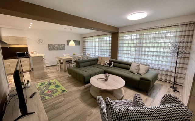 MJ Apartments Panorama