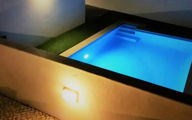 Beachside Paradise 5 Bdr 6 Baths Sleeps 9plus ppl