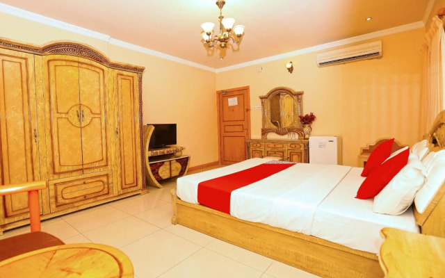 Sea Shell Hotel