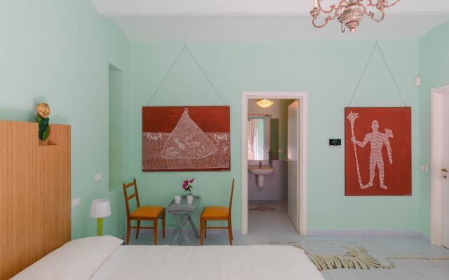 Tarshito Gallery House Roma