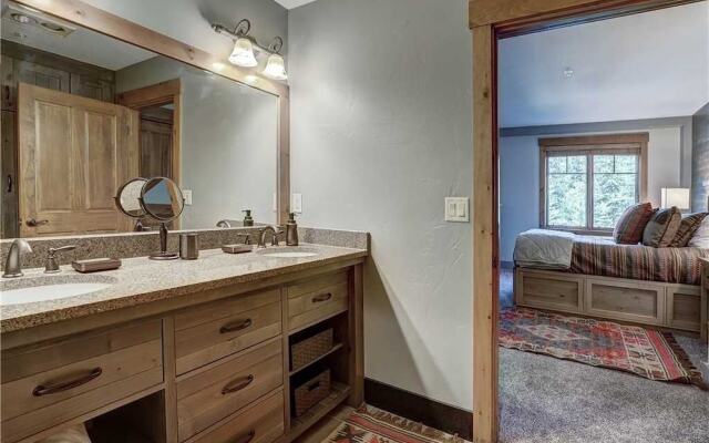 Mountain Thunder Lodge 1201 2 Bedroom Condo