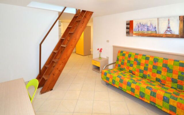 Club dei Pini (BIB702)