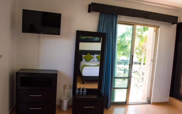 Hotel Arrecifes Costamaya