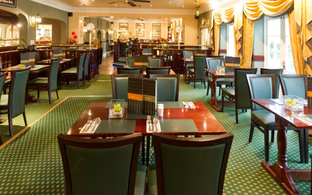 The Devon Hotel