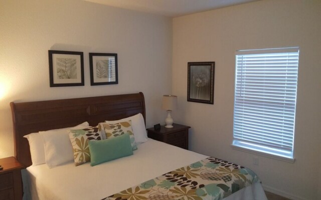 Lucaya Village 3 Bedroom House