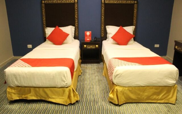 OYO 102 Tobal Al Hamra Hotel Apartments