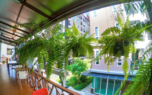 ZZZ Hostel - Don Mueang Airport
