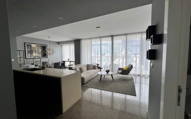Yoo Panama & Arts Tower