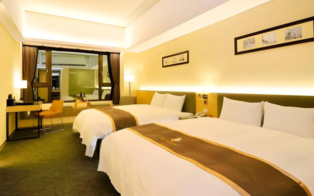 Tsun Huang Hotel