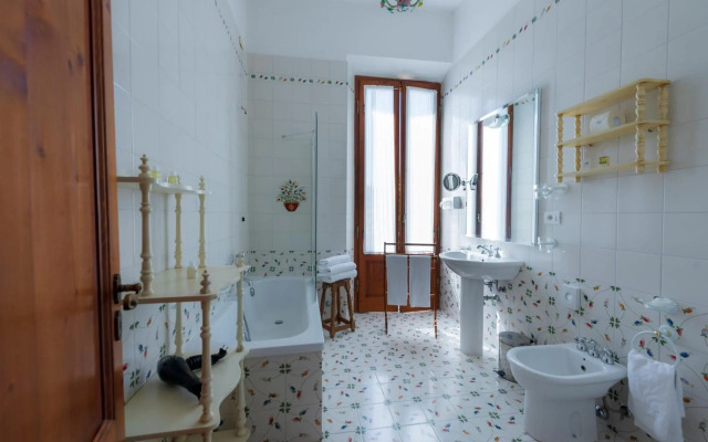 Villa Scacciapensieri Boutique Hotel