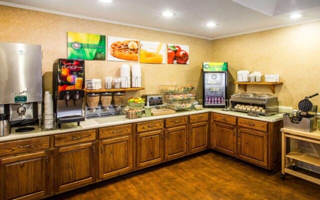 Quality Inn Newnan - Atlanta South